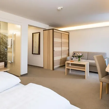Hotel Filser 4*